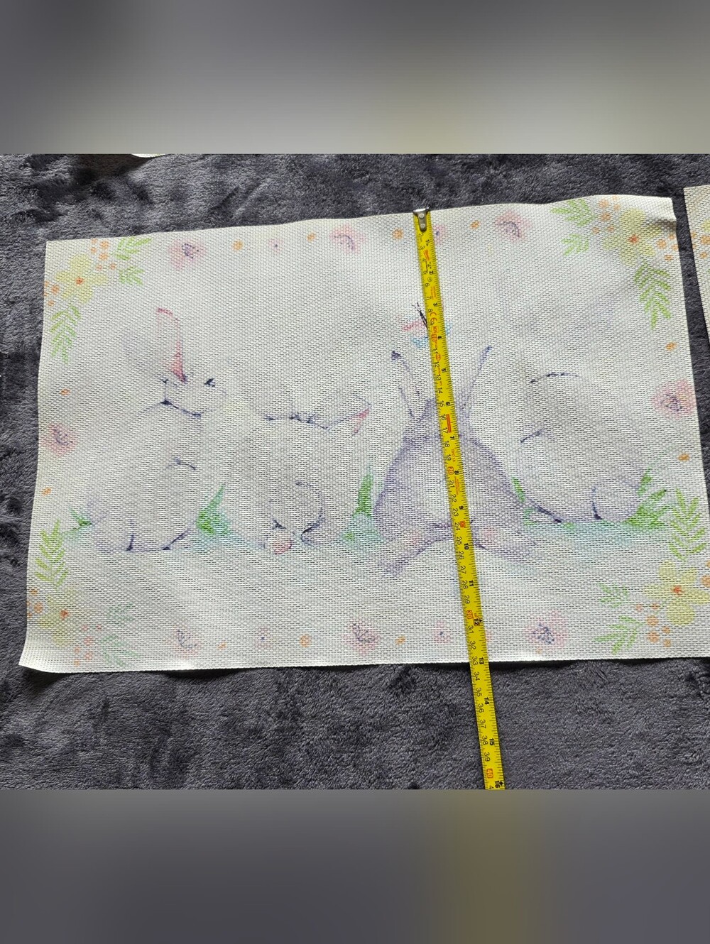 Easter/ spring bunny Placemat bundle of 4, 13 × 19" - Picture 3 of 4